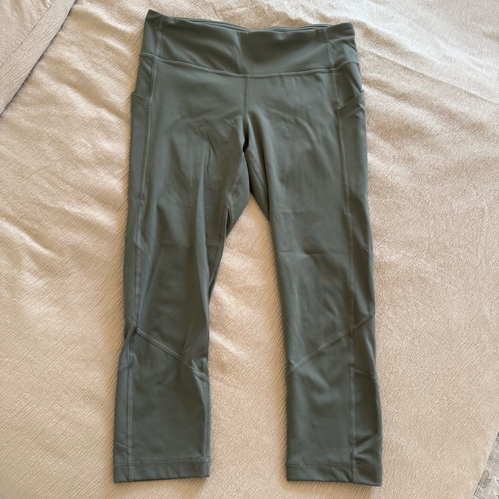 lululemon athletica Olive Green Cropped Leggings